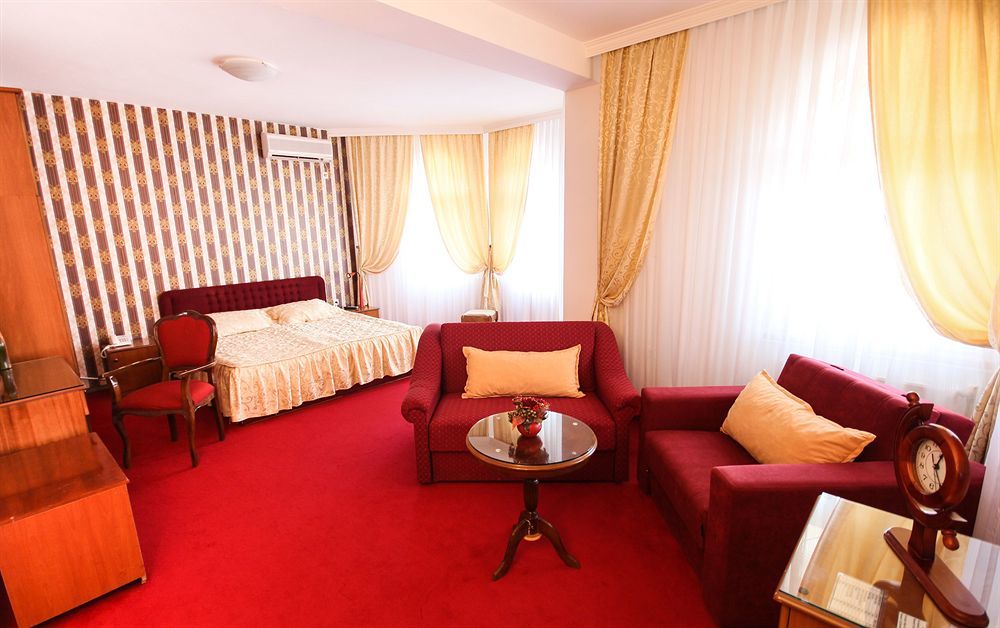 Hotel Victoria Skopje Exterior photo